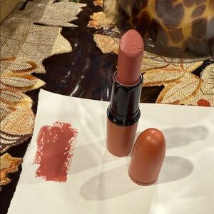 Mac  Velvet Teddy Matte  Lipstick
